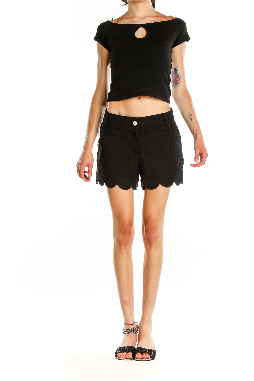 Black Textured Scallop Trim Shorts