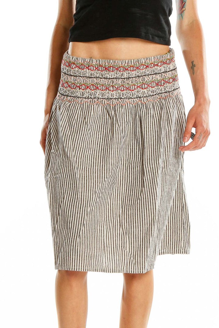 Front view of The Great gray striped skirt with smocked waistband