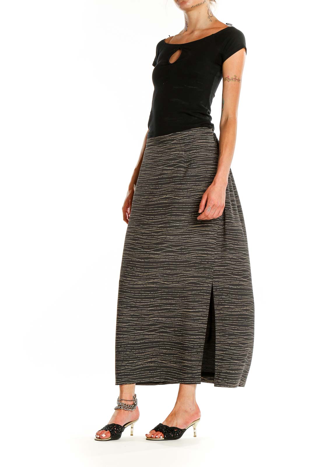 Front view of Josephine Chaus gray striped maxi skirt with side slit