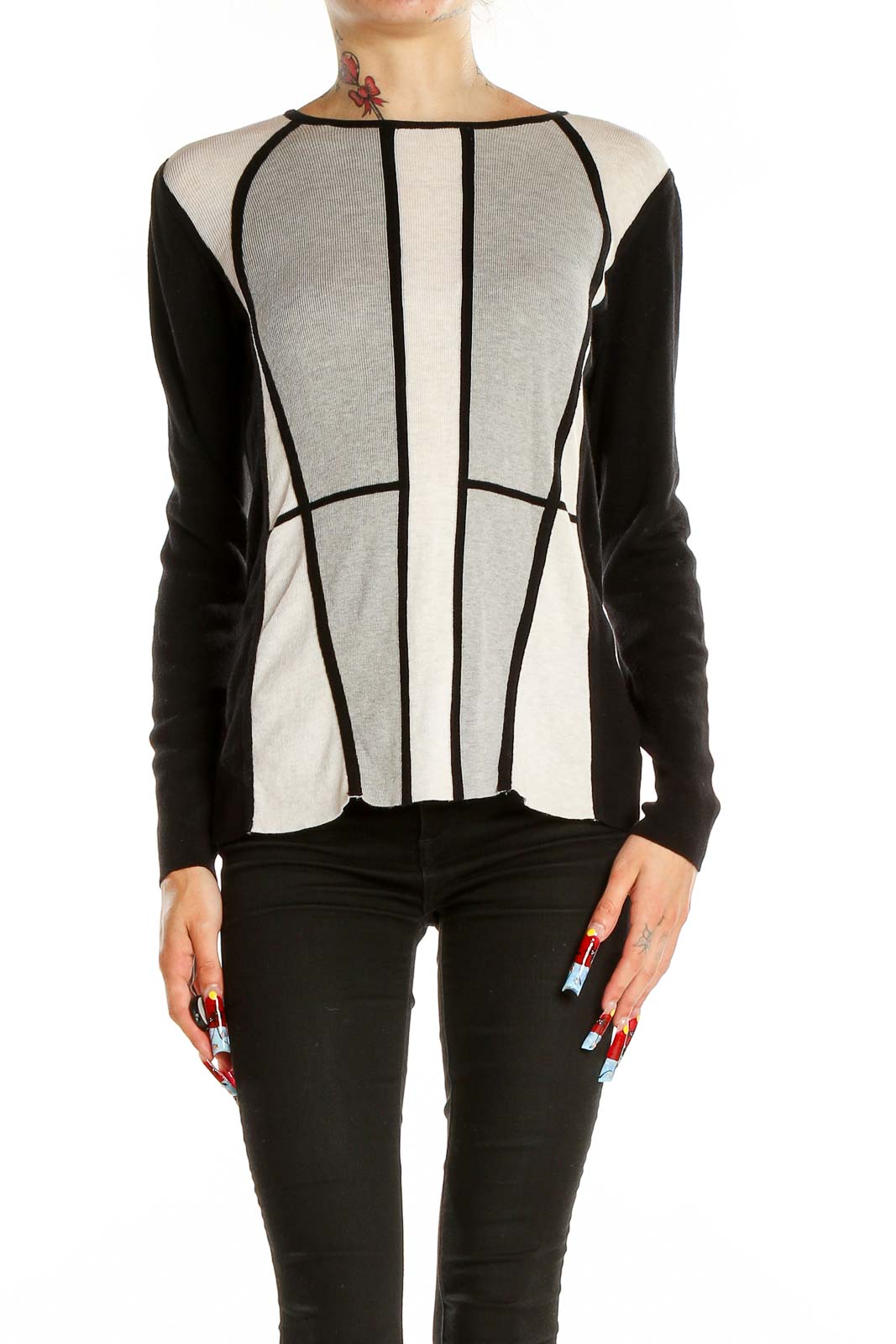 Front view of NIC + ZOE Black and White Color Block Long Sleeve Top