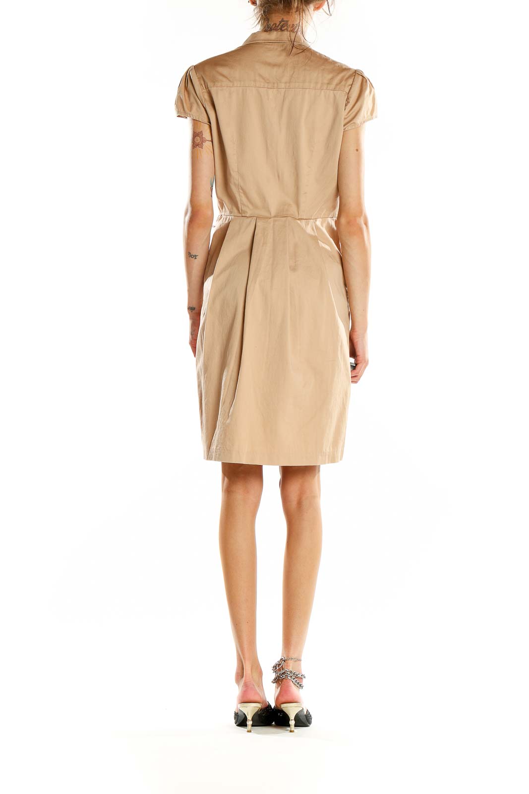 Back view of beige Max and Cleo shirt dress showing pleated waist detail