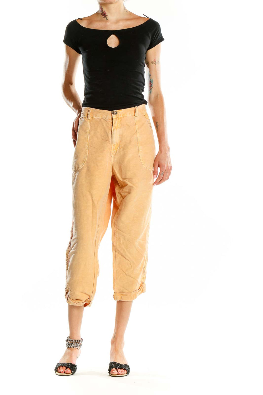 Front view of peach Coldwater Creek cotton-linen capri pants