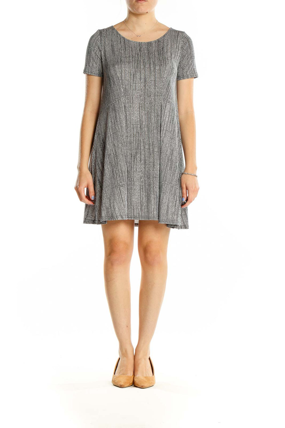 Front view of gray textured short sleeve swing dress by Silence + Noise